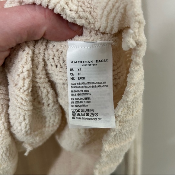 American Eagle Textured Ribbed Cropped Cream Cowl Neck Sweater Women’s Size XS - Picture 5 of 7